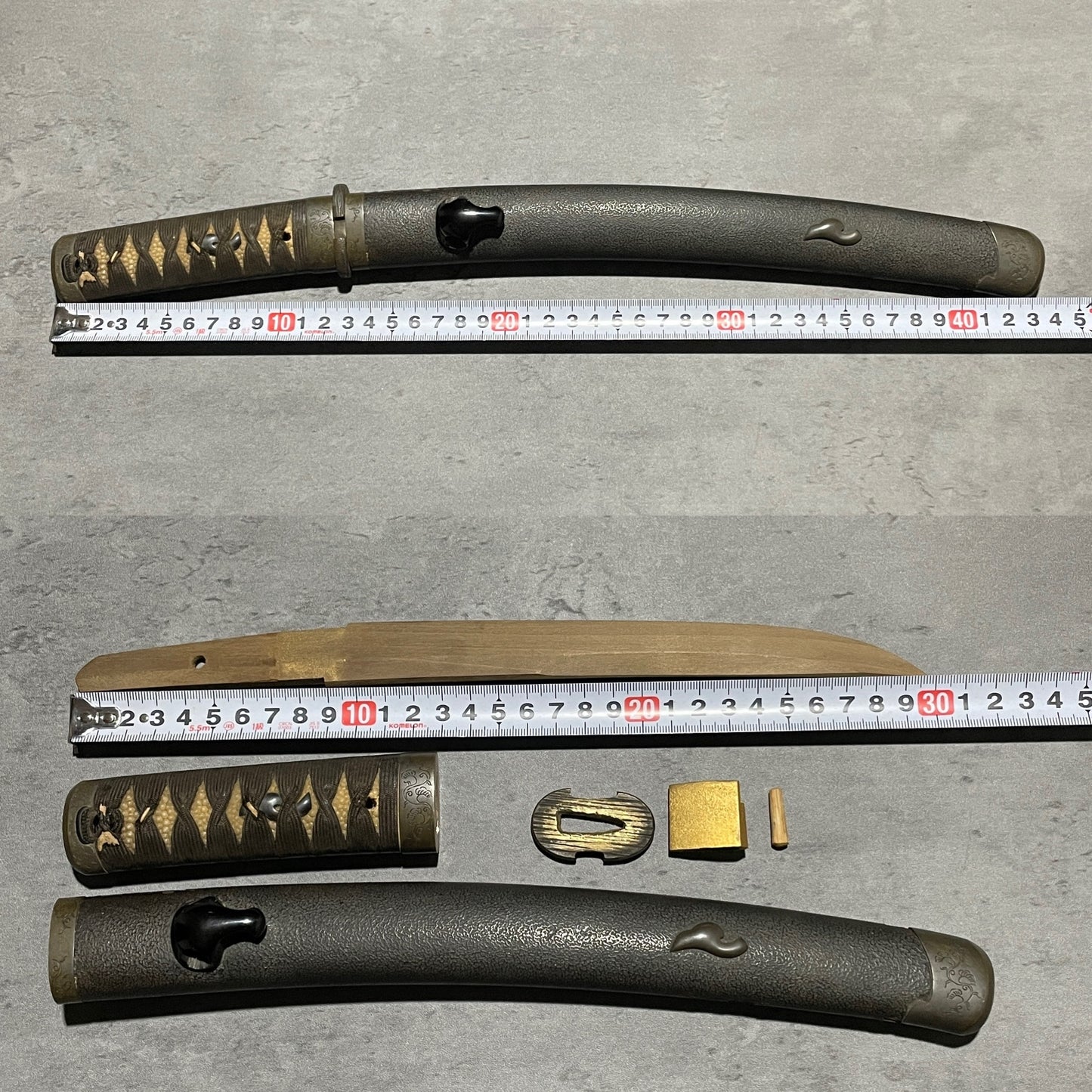 Tanto Koshirae 短刀拵, Karakusa Fittings 唐草文様一作金具, Shibuichi 四分一, with Kozuka