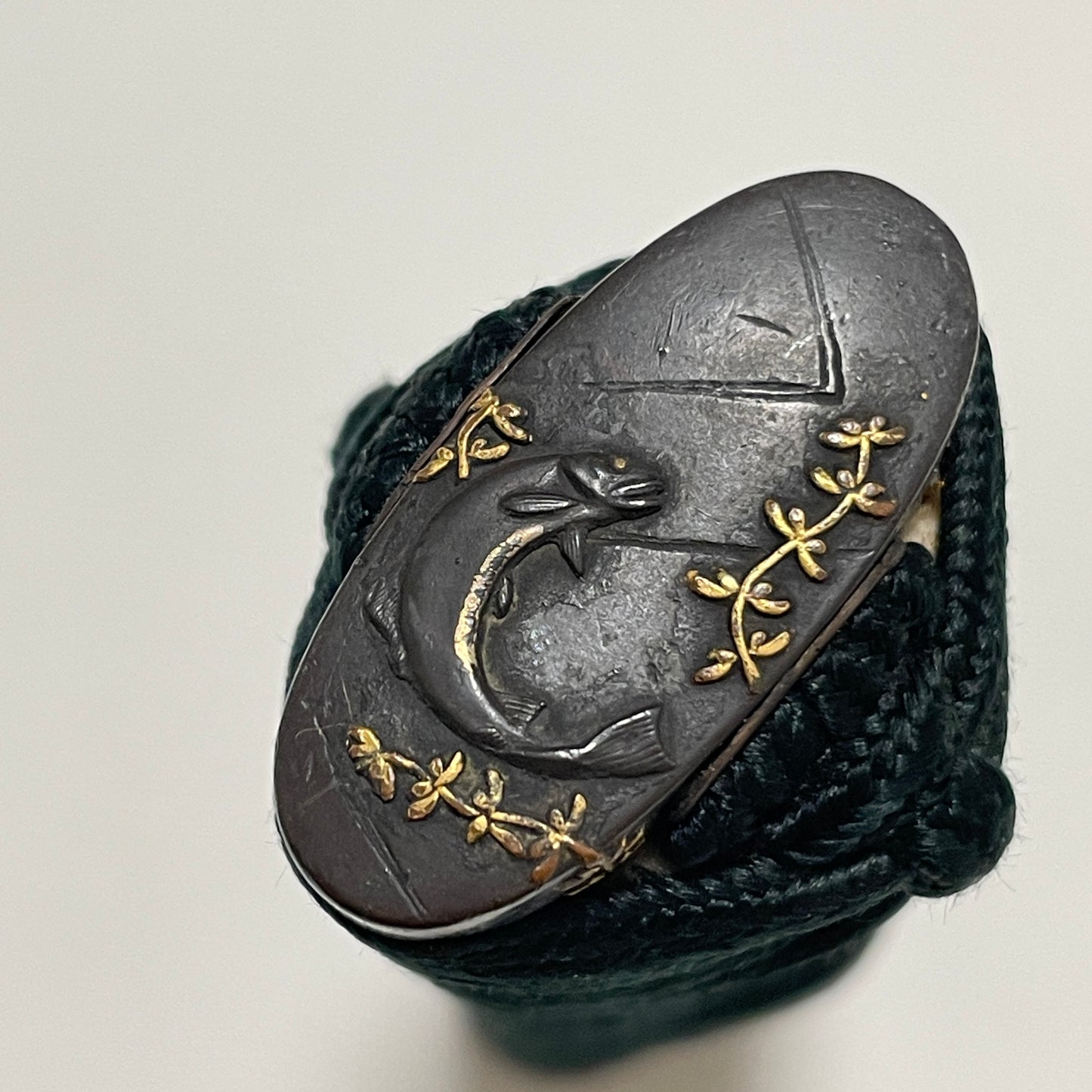 Fish Fuchikashira 魚図縁頭, Wakizashi Koshirae, 60cm (23.62 in.)