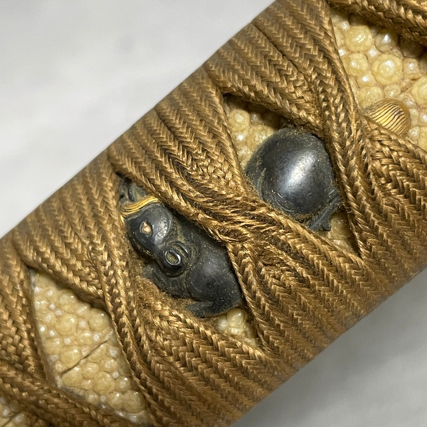 Tsukamae 柄前 For KATANA, Horse Menuki 馬目貫, Shimenawa 締縄 Kashira