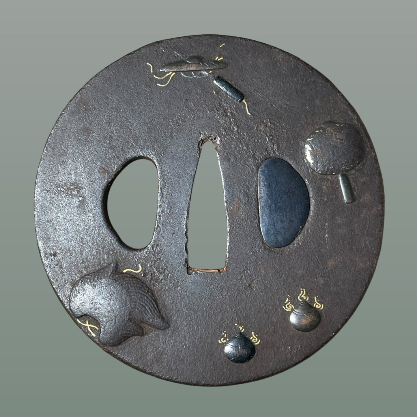 Takarazukushi 宝尽くし TSUBA, Iron back, Edo period, with BOX