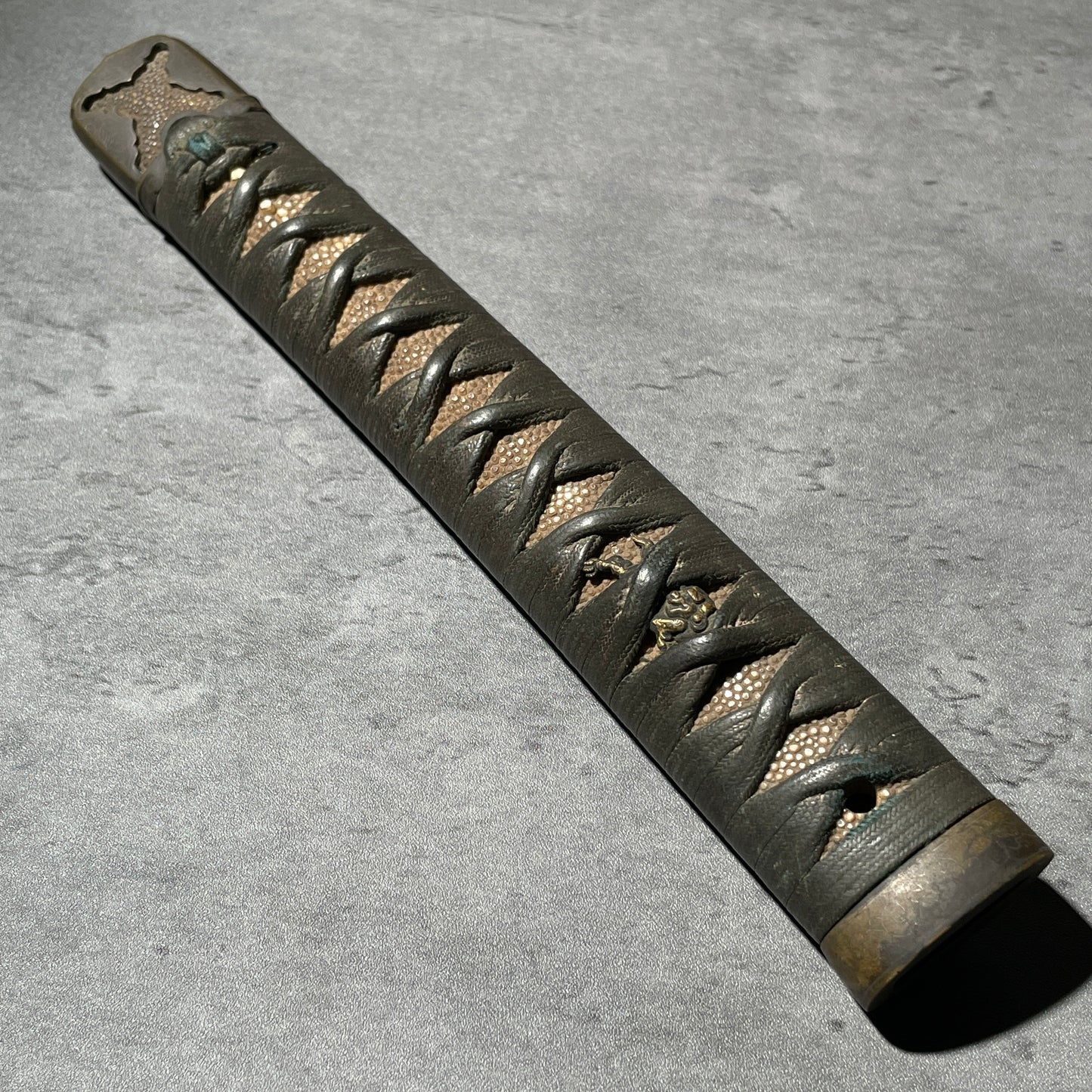 Handachi Style TSUKAMAE 半太刀拵柄前, Edo period