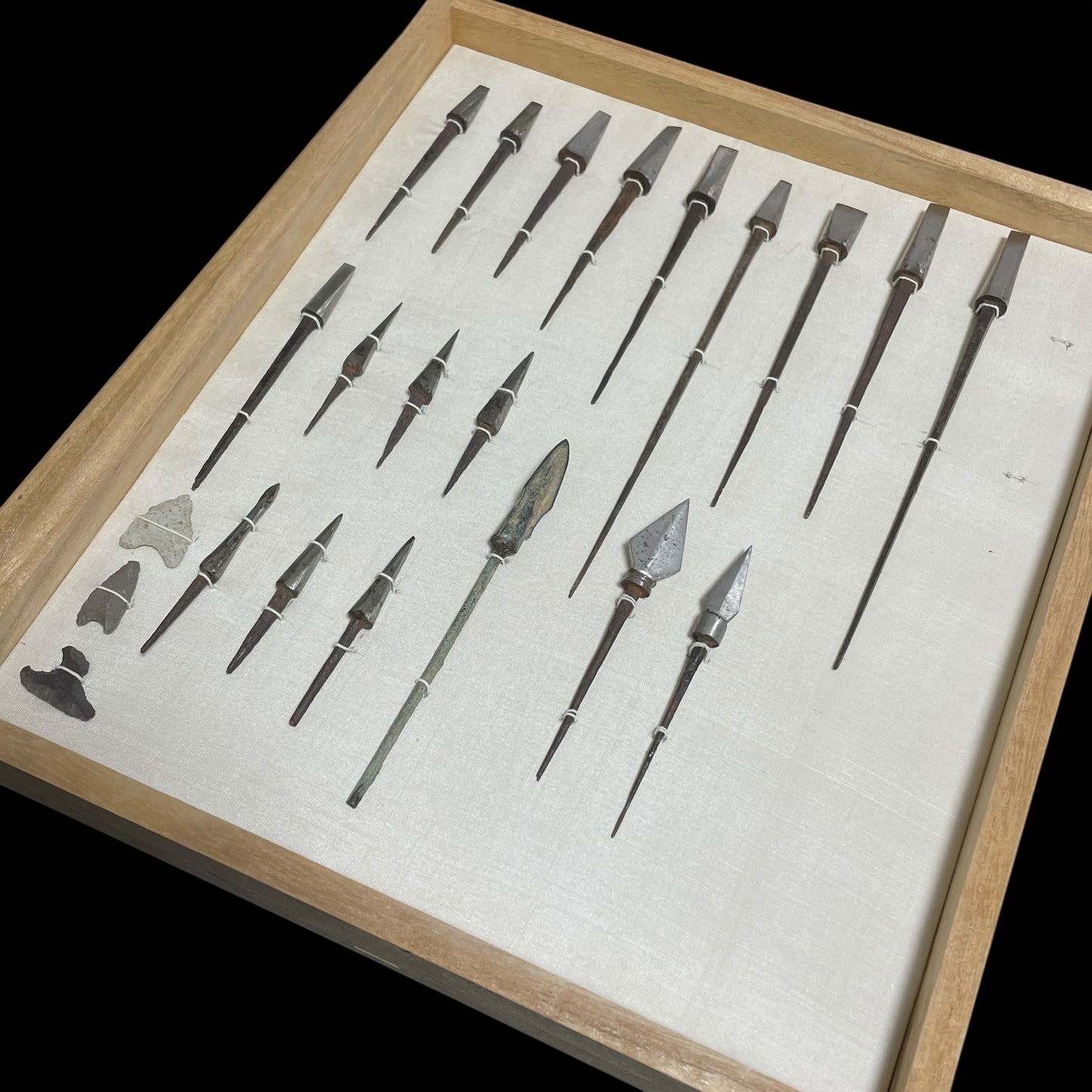 YAJIRI x 19 鏃 Samurai Arrowhead, Edo period, with BOX