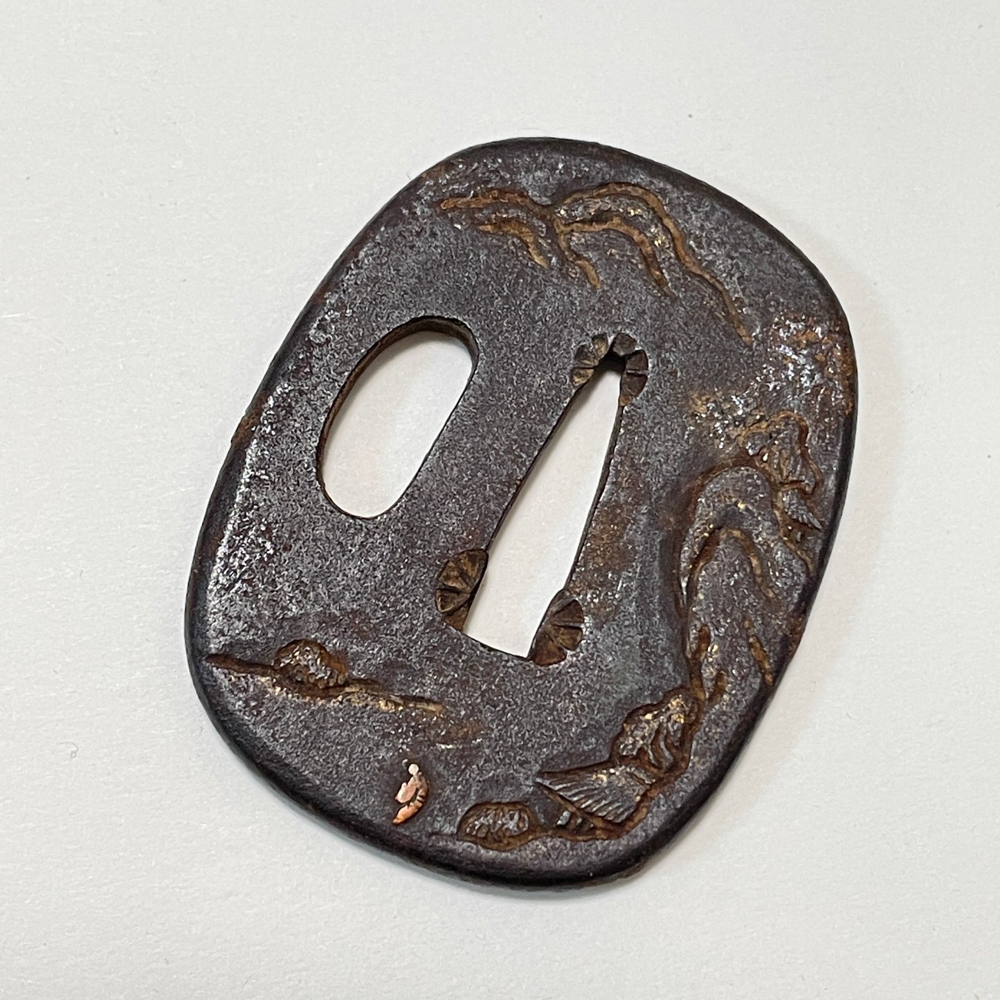 Short Wakizashi Koshirae, Tsuta-karakusa Fuchikashira 蔦唐草縁頭, Edo period