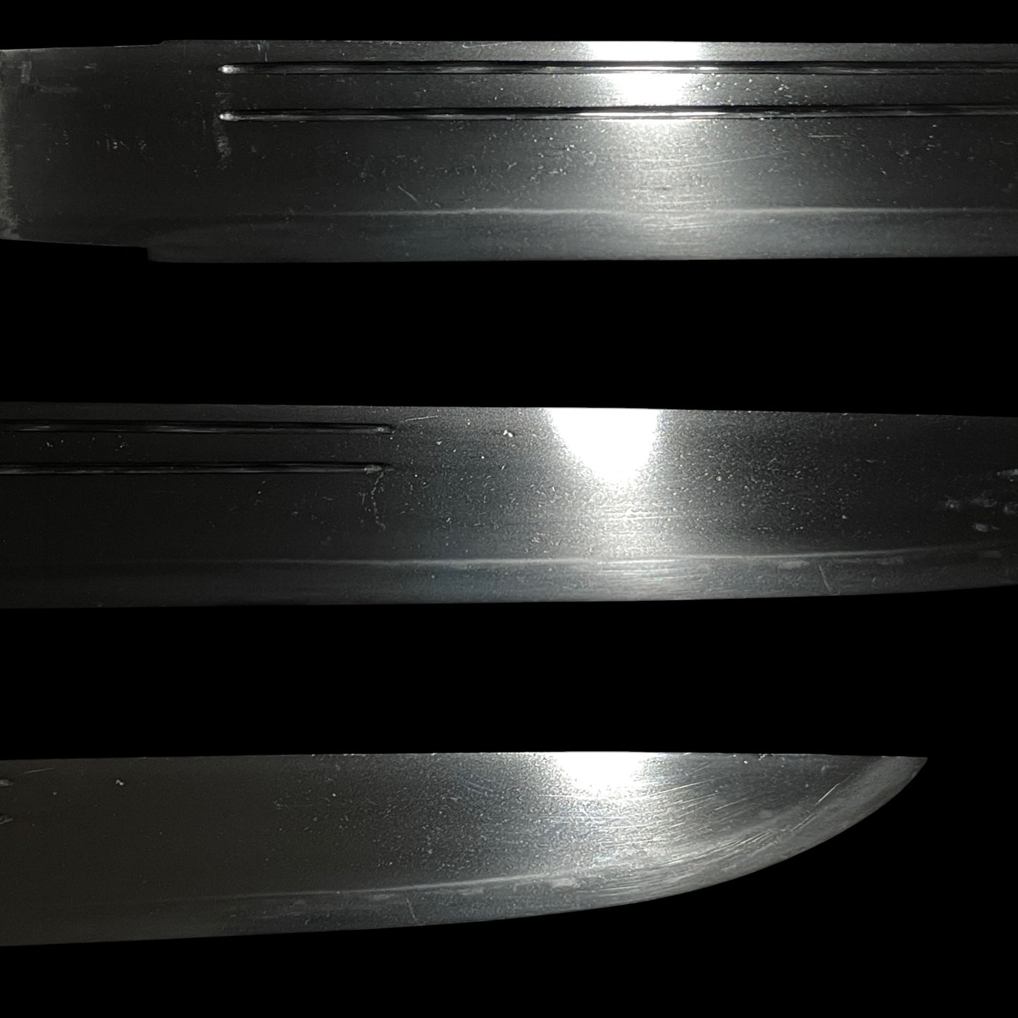Red TANTO with Kozuka, Iron Fittings, Late Edo period mumei, Bakumatsu era