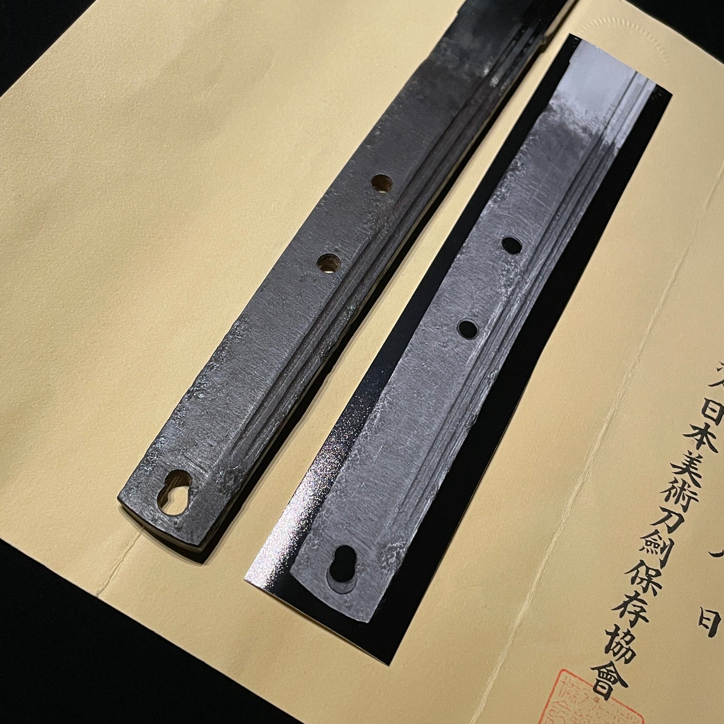 Ganmaku 岩捲 KATANA, Futasujihi 二筋樋, Mino School, Early Edo period, NBTHK Certificate
