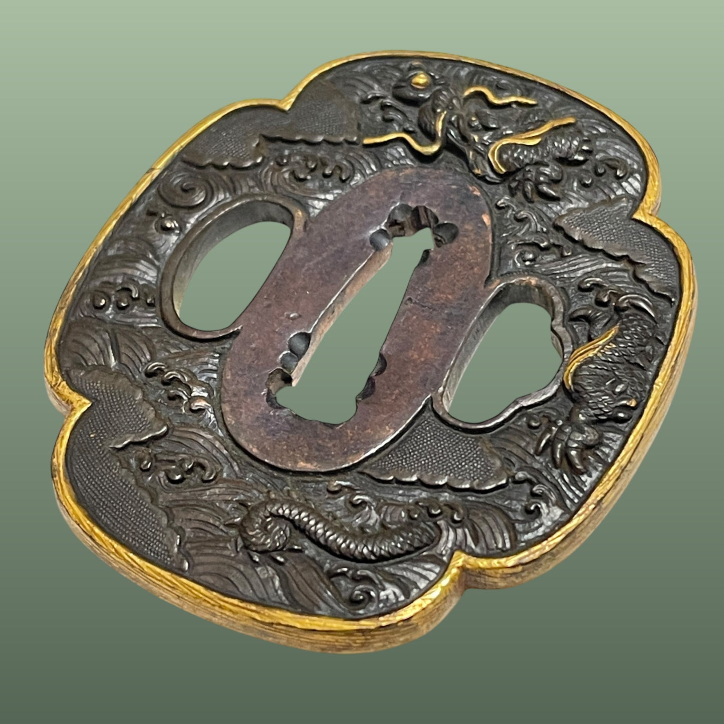 Dragon Fittings 龍一作 Koshirae For Wakizashi, 腰刻黒鞘脇指拵, Edo period, NBTHK Certificate
