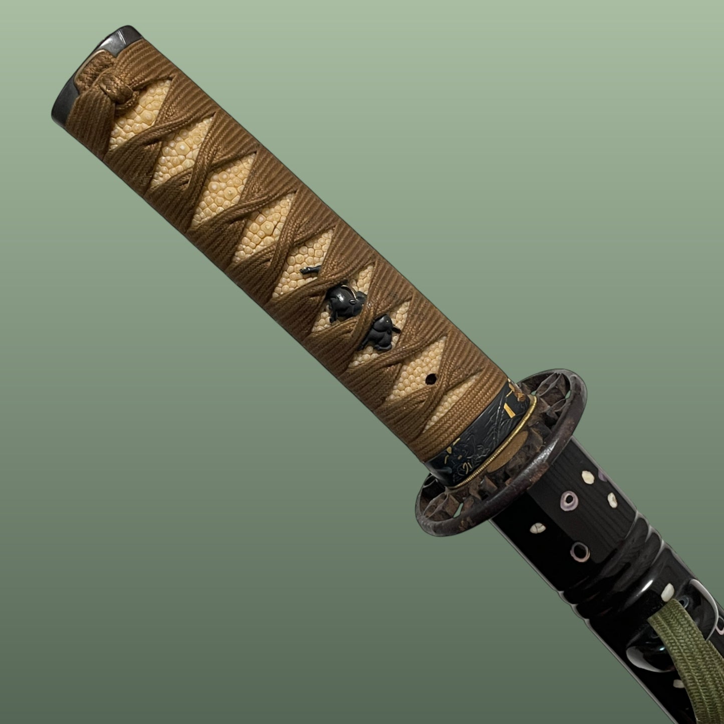 Oni 鬼 Wakizashi Koshirae, Ishiyama Mototada 石山基薫 signed, Edo period