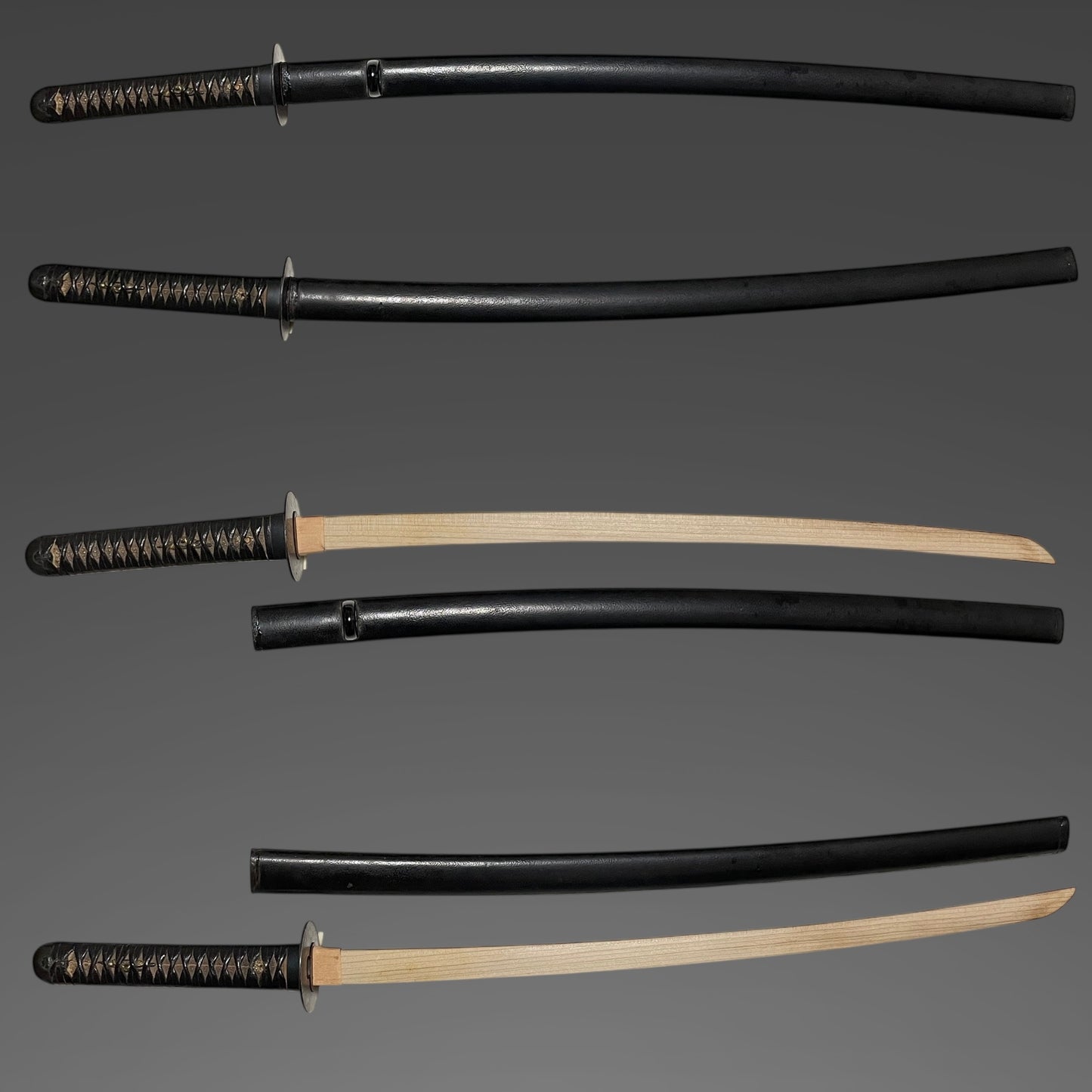 Black KATANA Koshirae, Kitae-Tsuba 鍛鍔, Kawamaki-Tsuka 革巻柄, Edo period