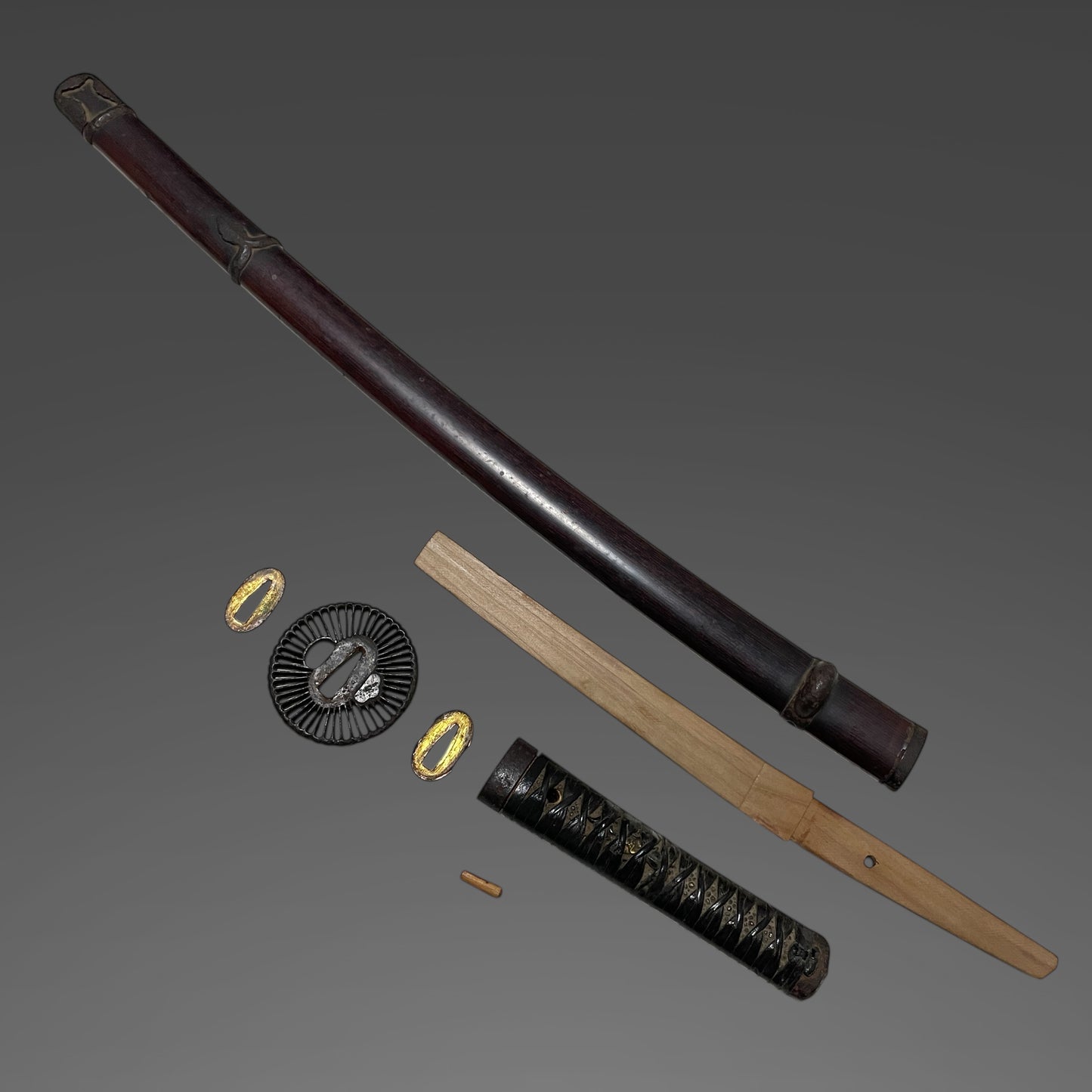 Handachi Koshirae 半太刀拵, Kyosukashi-Tsuba 京透鍔, Iron Fittings, Edo period