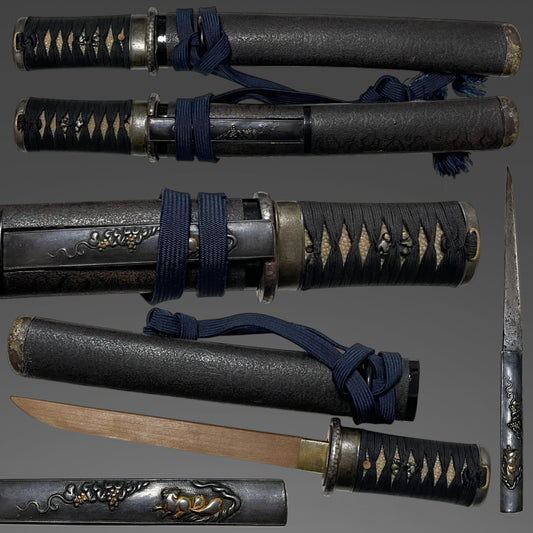 YOROIDOSHI 鎧通し TANTO Koshirae 短刀拵, with Kozuka, Edo period