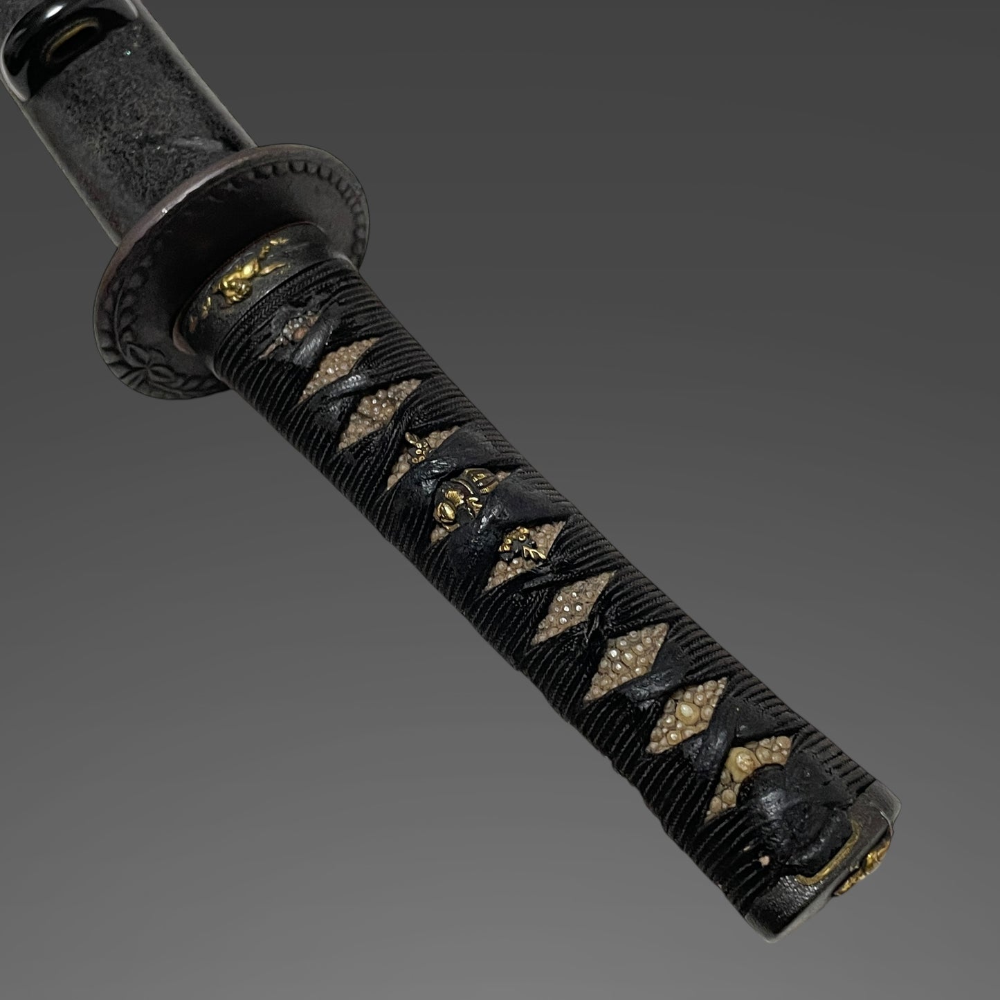 Horse Fittings Koshirae for Wakizashi, with Kozuka, Edo period