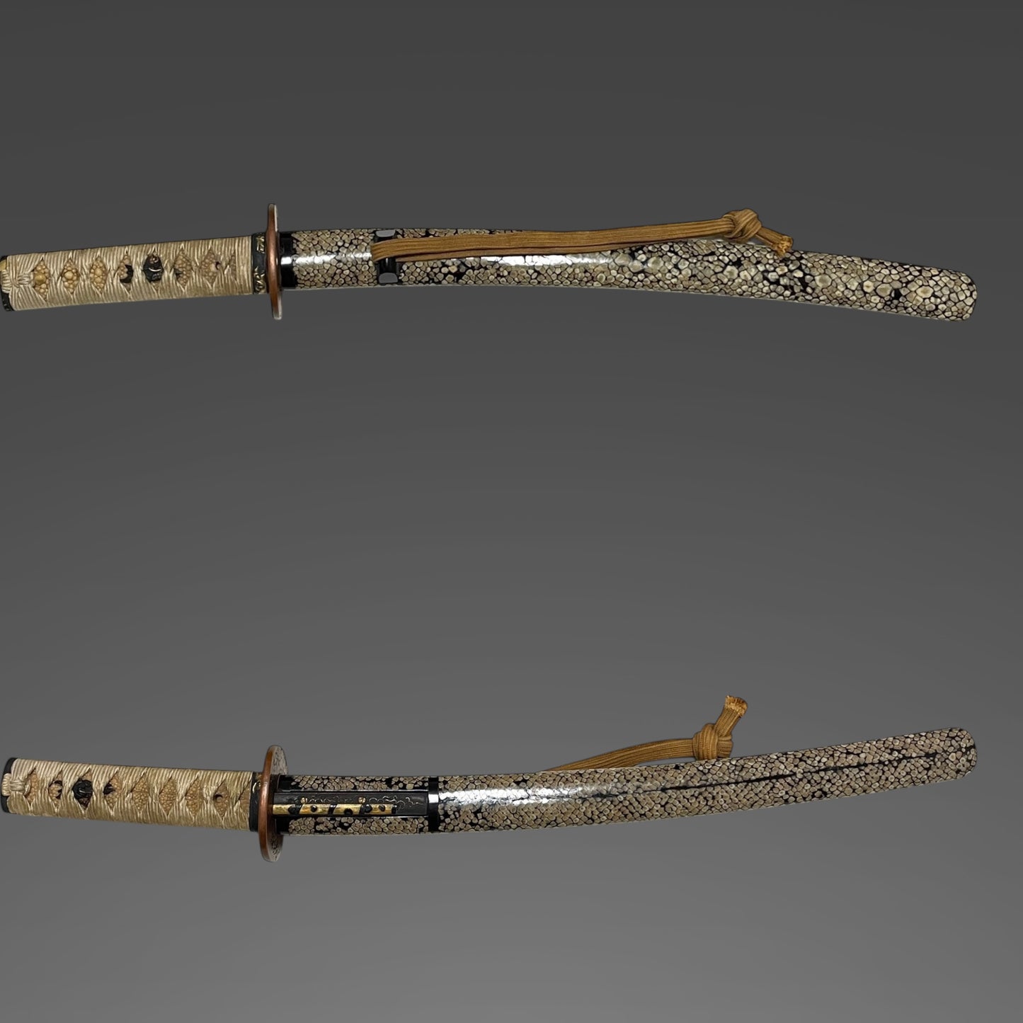 Rayskin Scabbard 鮫皮研出鞘 Koshirae for Wakizashi,  Copper Tsuba, with Kozuka