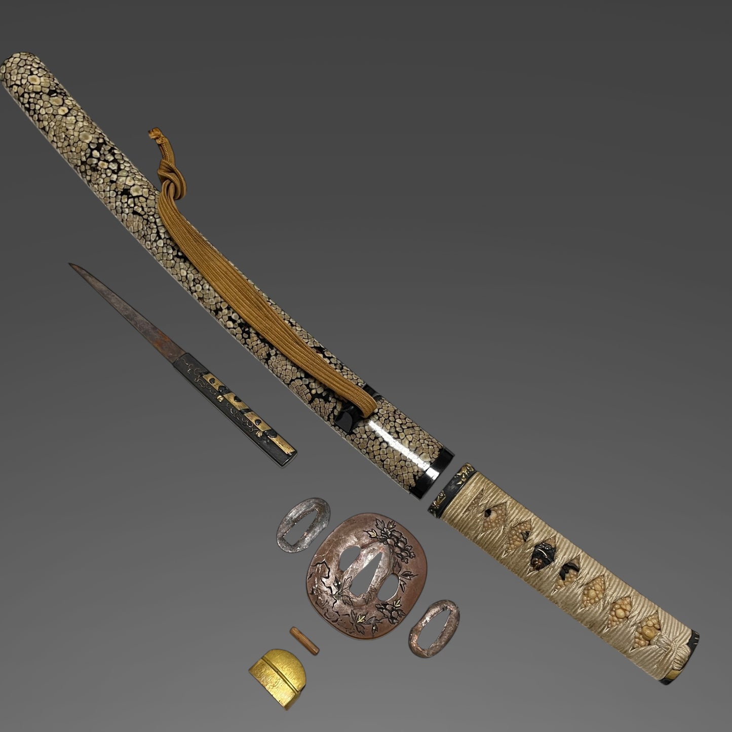 Rayskin Scabbard 鮫皮研出鞘 Koshirae for Wakizashi,  Copper Tsuba, with Kozuka
