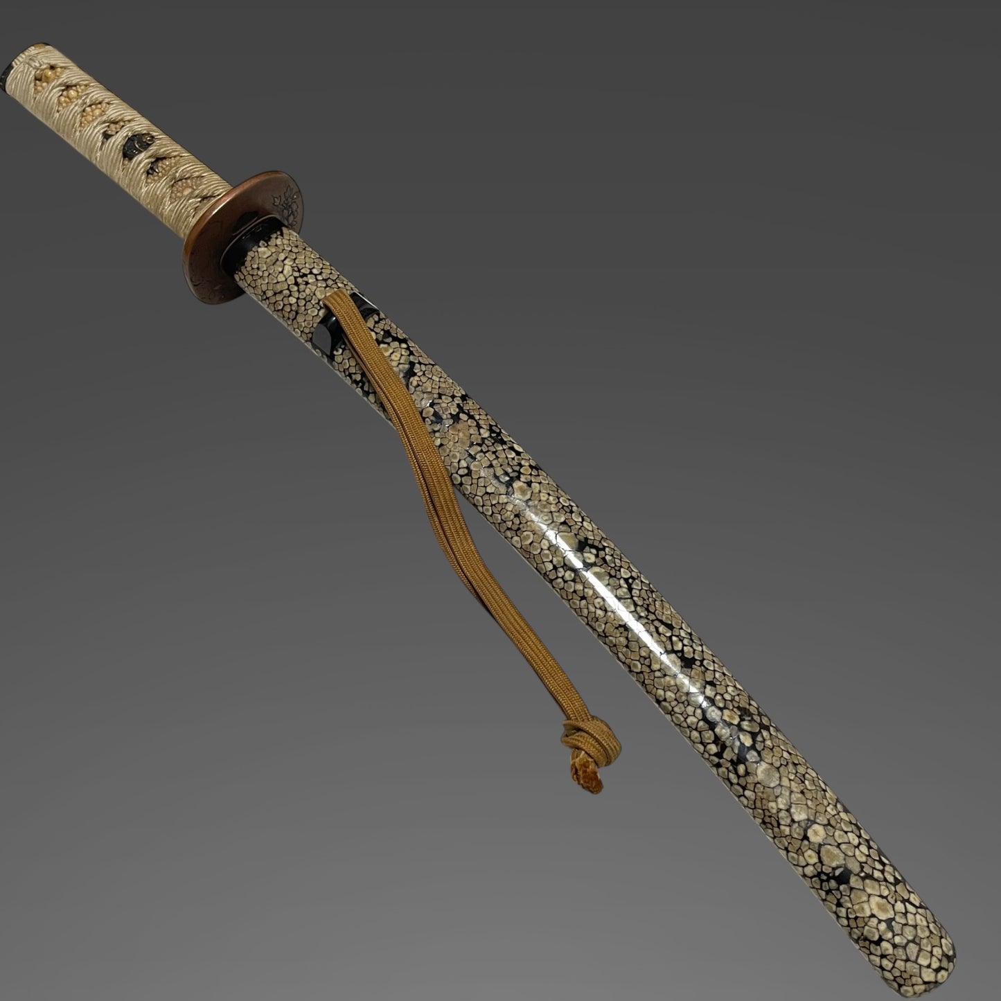 Rayskin Scabbard 鮫皮研出鞘 Koshirae for Wakizashi,  Copper Tsuba, with Kozuka