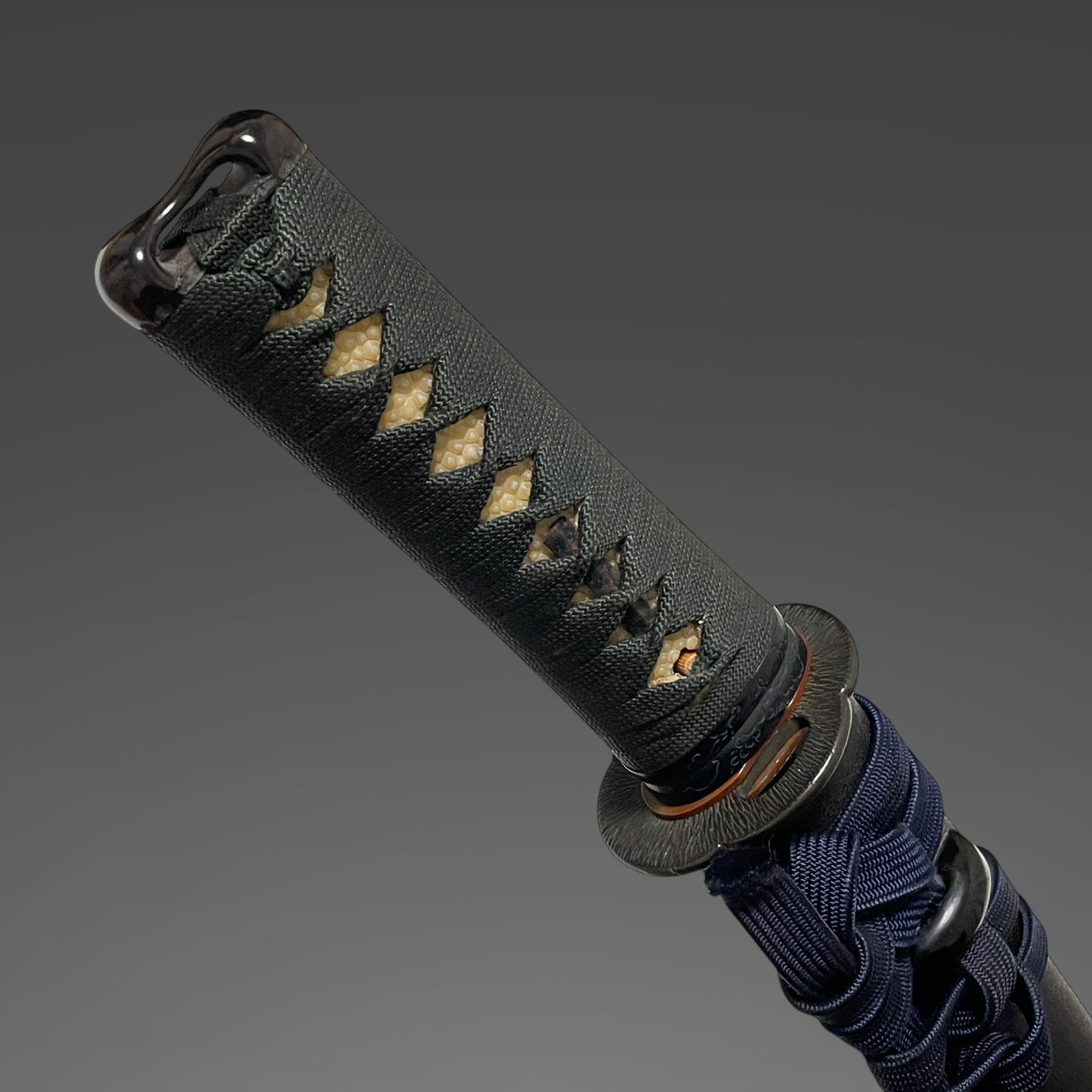 Wakizashi Koshirae, Amidayasuri Yamagane Tsuba 阿弥陀鑢山銅鍔, Edo period