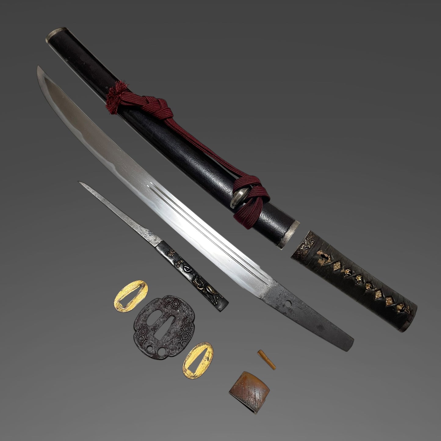 Yamatodaijo Fujiwara Masanori 大和大掾藤原正則 signed Wakizashi, Horse Kozuka, Edo period