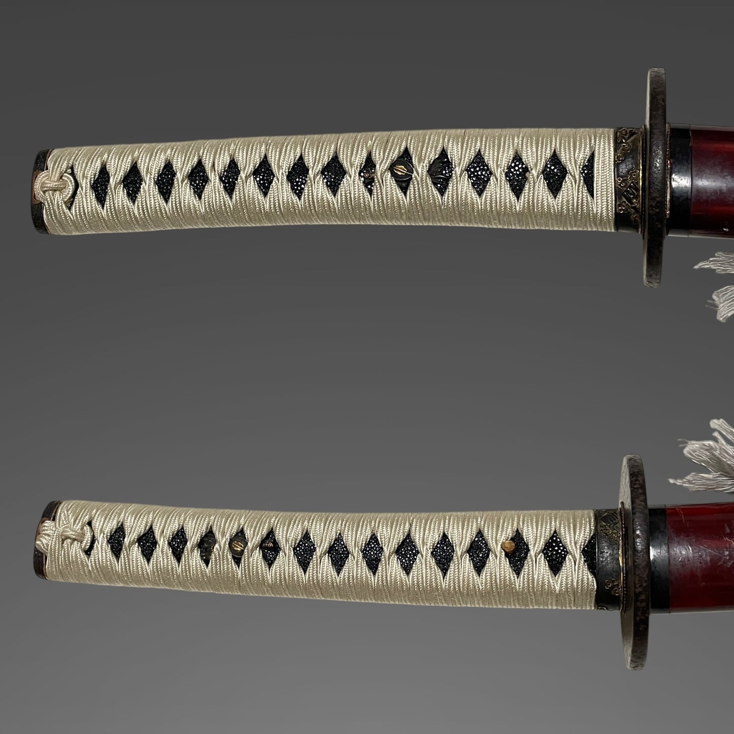 Bishuosafune Norimitsu 備州長船則光 signed Red KATANA, with Shirasaya, Muromachi period