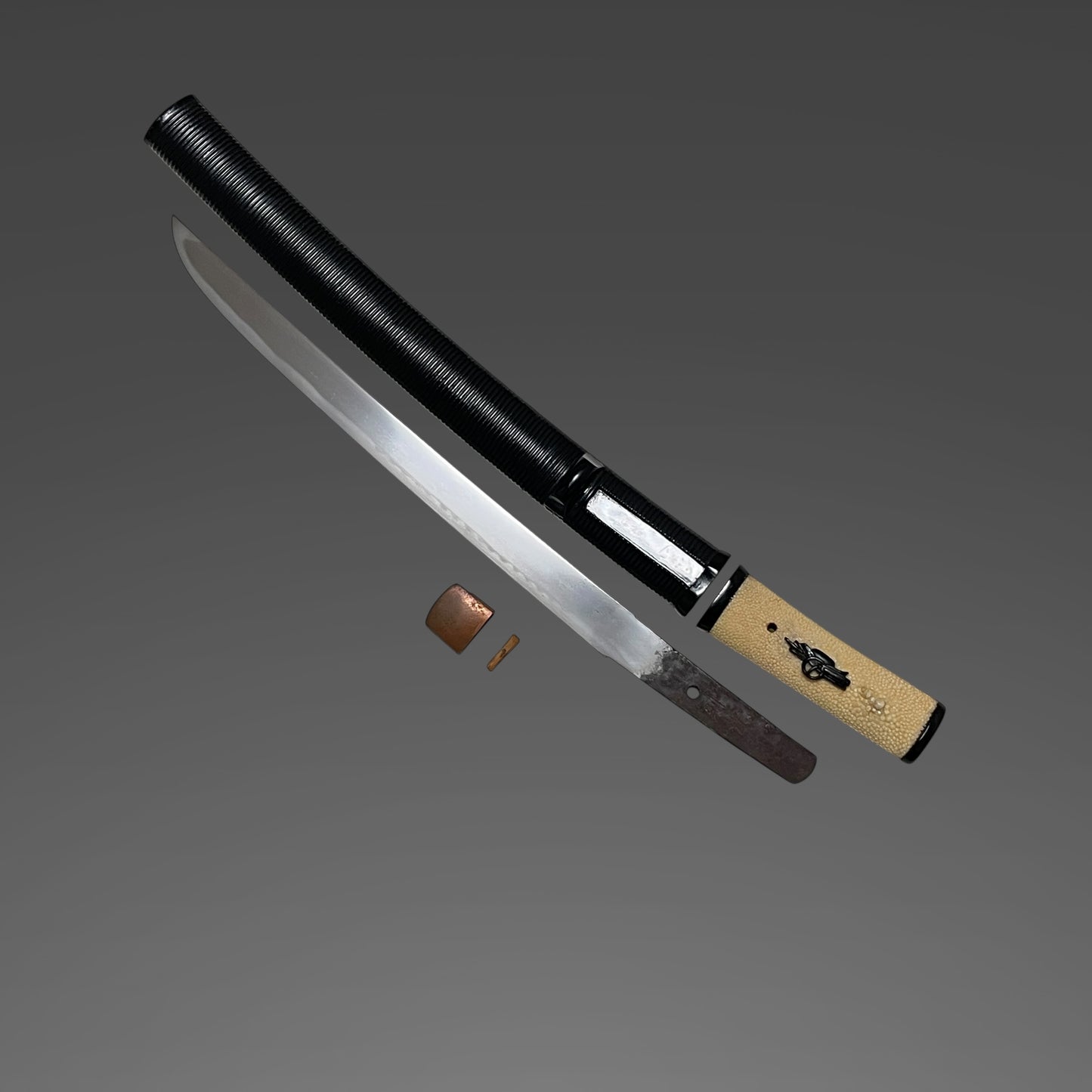 Norimitsu 則光 signed, Sendankizami-Saya 千段刻鞘 Aikuchi Koshirae, Sunnobi TANTO, Edo period