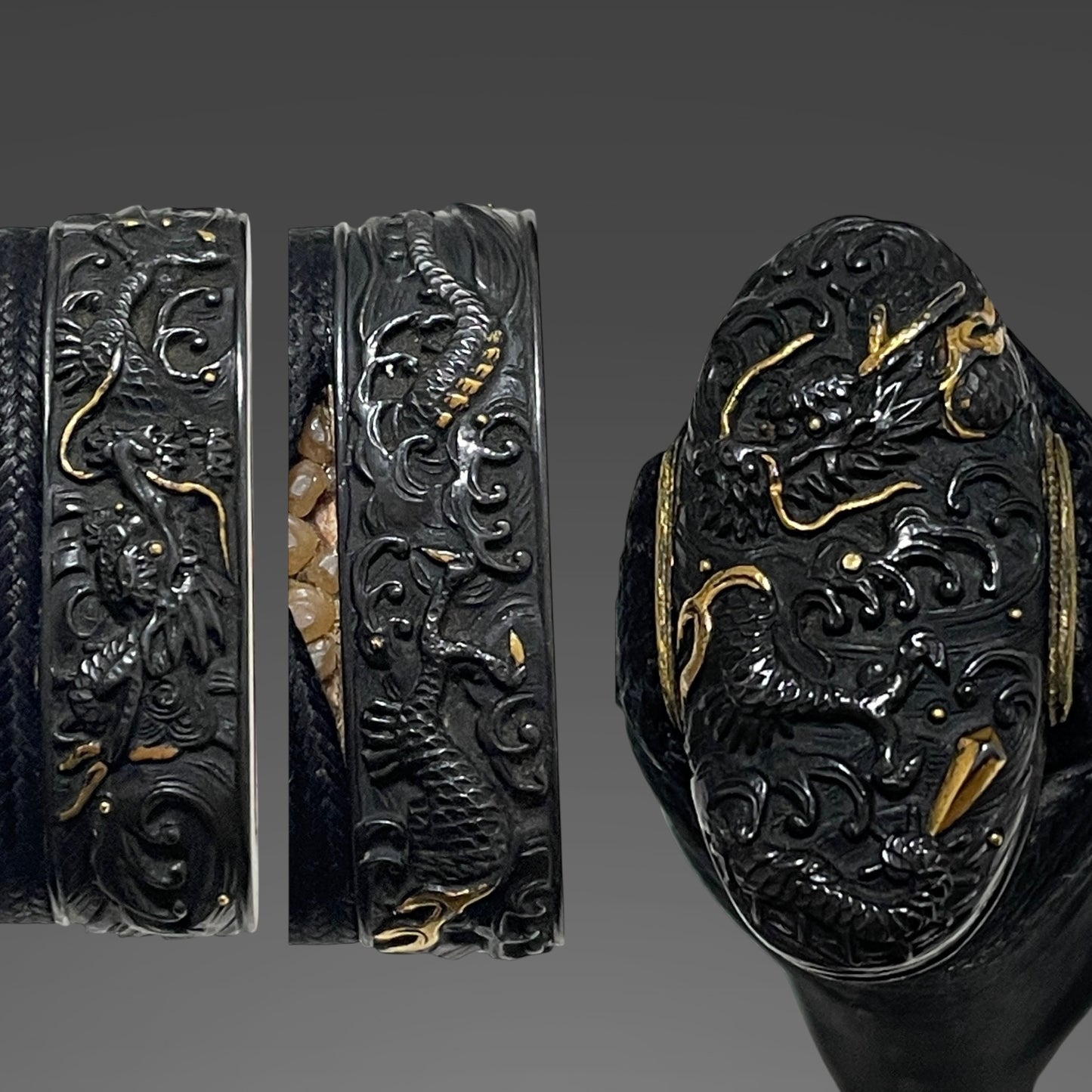 Ookissaki 大切先 Wakizashi, Dragon Fuchikashira, 因州住壽正 signed Kozuka, Edo period mumei