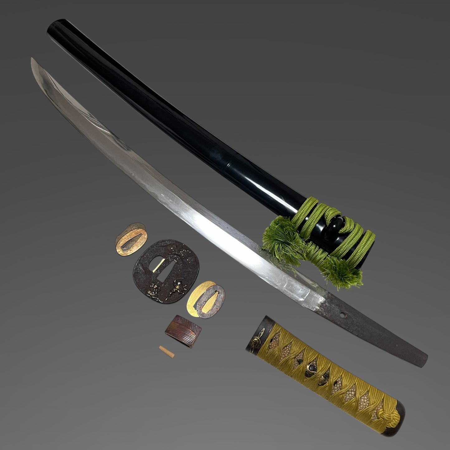 Naginata Naoshi Wakizashi, Samurai Tsuba, Miminaga Usagi 耳長兎 Fuchi, Muromachi period mumei