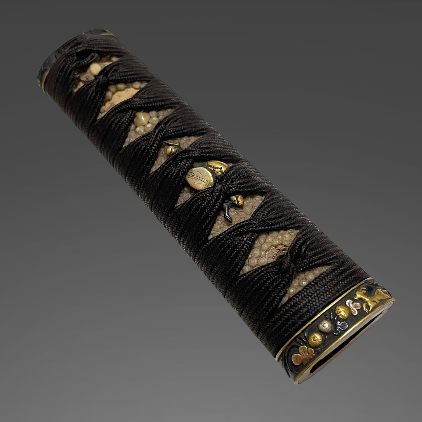 Naginata Naoshi 薙刀直し Wakizashi, Hizenkokuju Tadayoshi 肥前國住忠吉 signed, Mino Fittings
