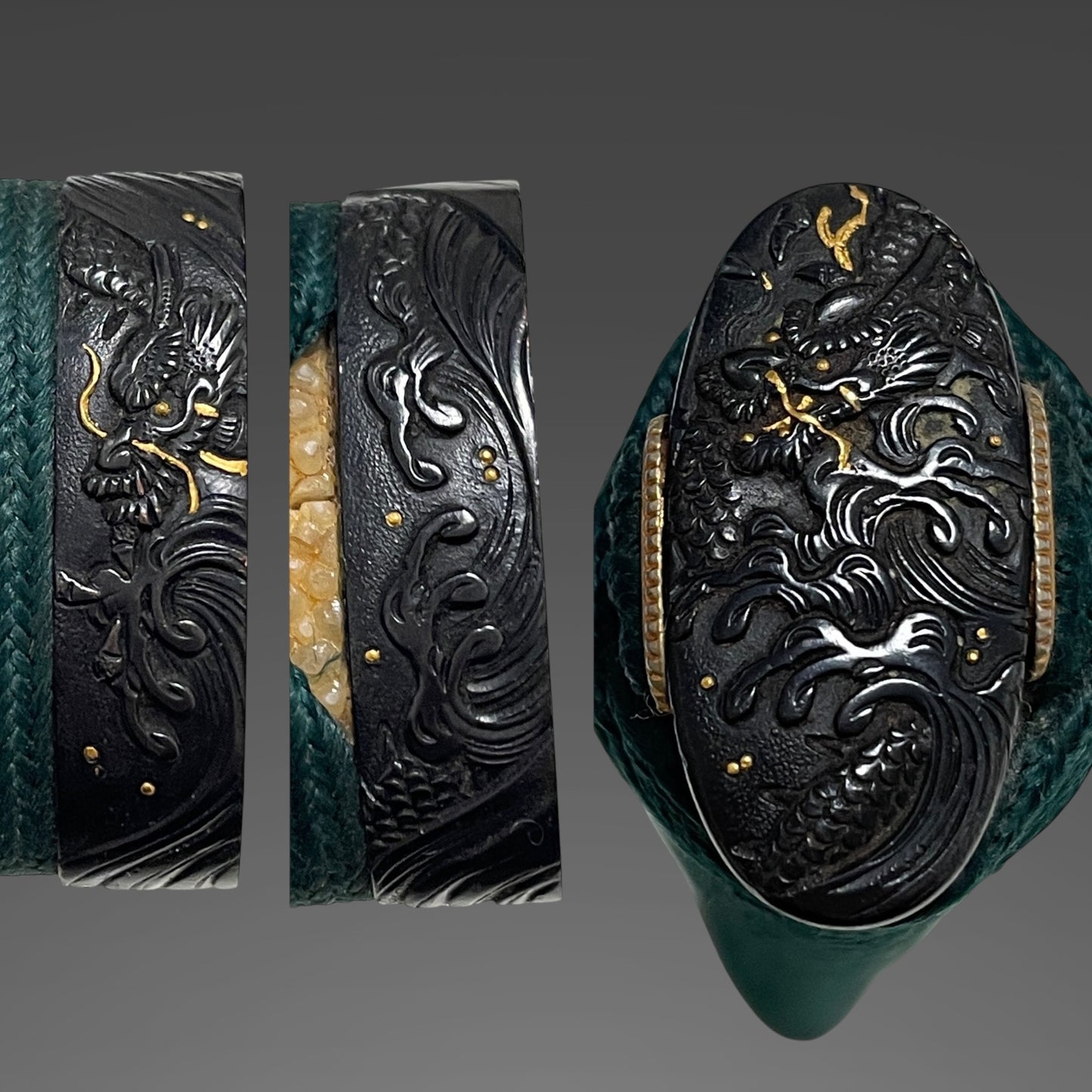 Dragon Fuchikashira KATANA, Sakakura Gonnoshin Terukane 坂倉言之進照包 signed, Itomaki Sukashi Tsuba