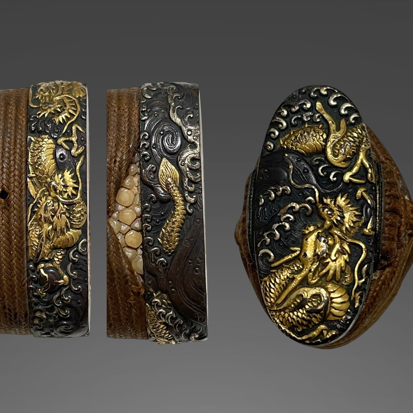 Ookissaki Wakizashi, Dragon Fittings, Mt.Fuji Kozuka, Yamatonokami Fujiwara Kanekura signed