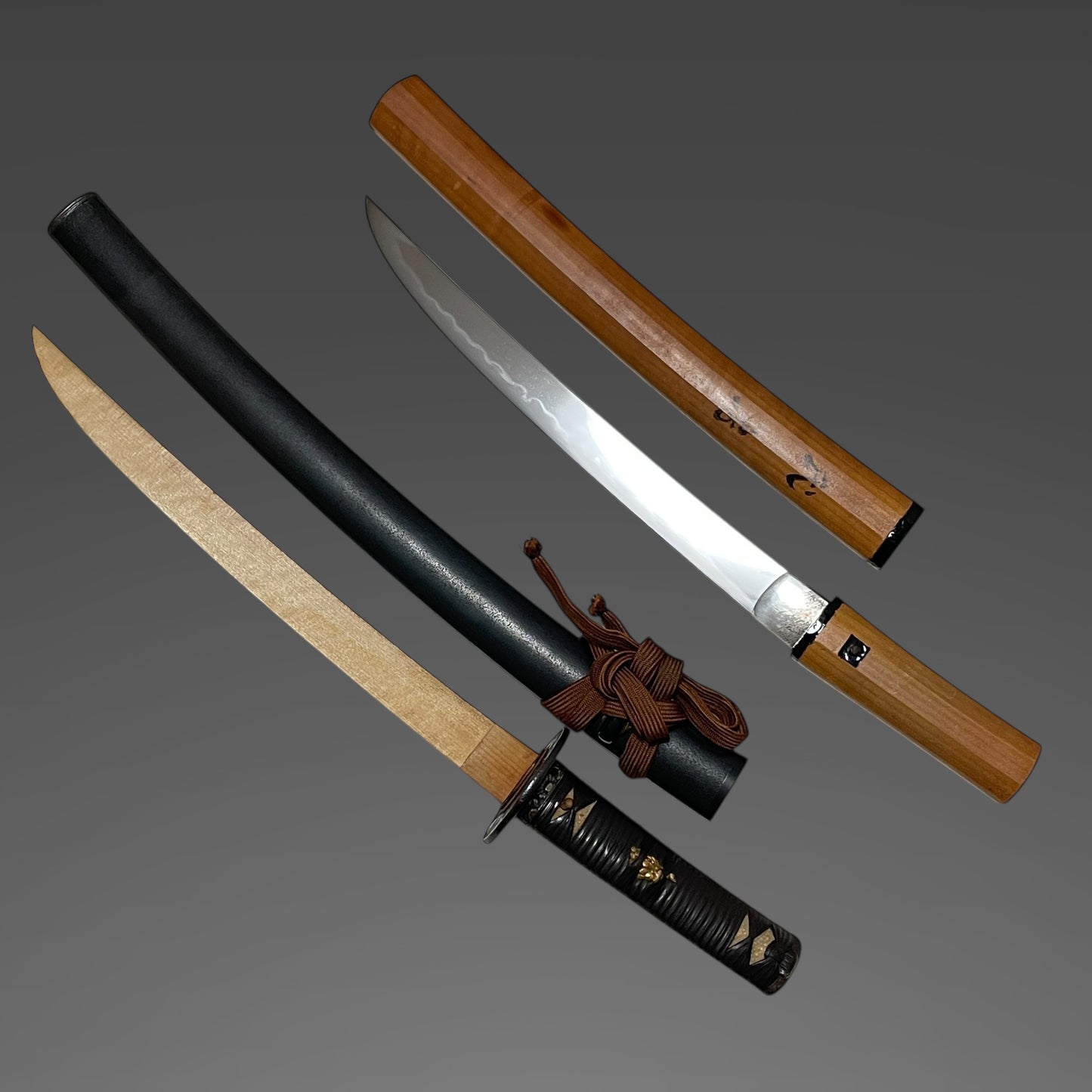 Ujifusa 氏房 signed Sunnobi-TANTO, Nioh 二王 Kozuka, Muromachi period