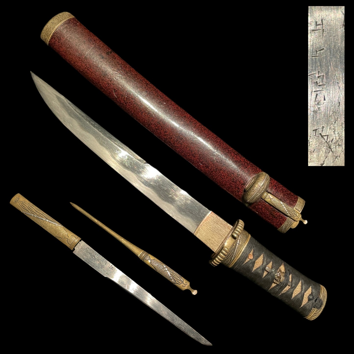 Red Matsushiro TANTO Unokubi Style, with KOZUKA KOGAI, Edo period mumei