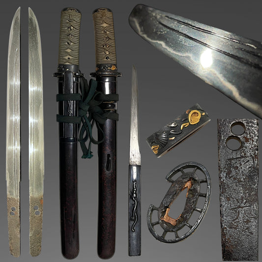 Kunimitsu 國光 signed TANTO, Dragon Kozuka, Shell Fuchi, Muromachi period