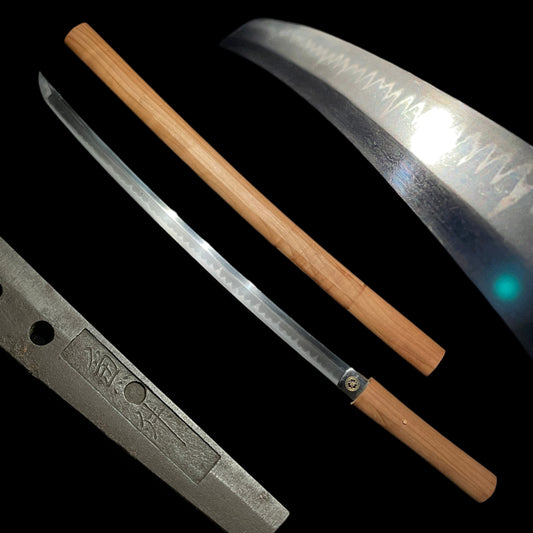 GAKUMEI 額銘 Long Wakizashi, Kanemasu 兼升 signed, Mino School