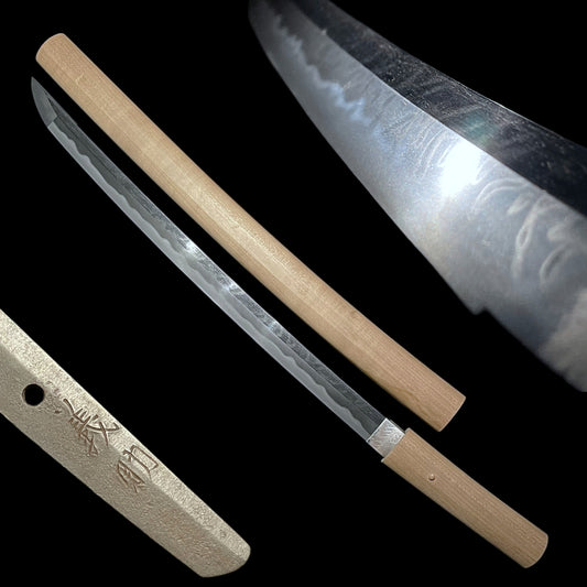 HITATSURA 皆焼 Wakizashi, Gisuke 義助 signed, Wide and Thick Blade, Edo period