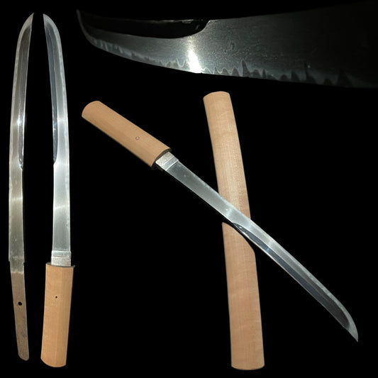 UNOKUBI-ZUKURI 鵜首造 WAKIZASHI, Thick blade, Edo period mumei