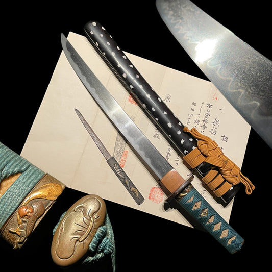 Kanetane 兼植 Sunnobi-TANTO, with KOZUKA, Muromachi period, Hotei Fuchikashira