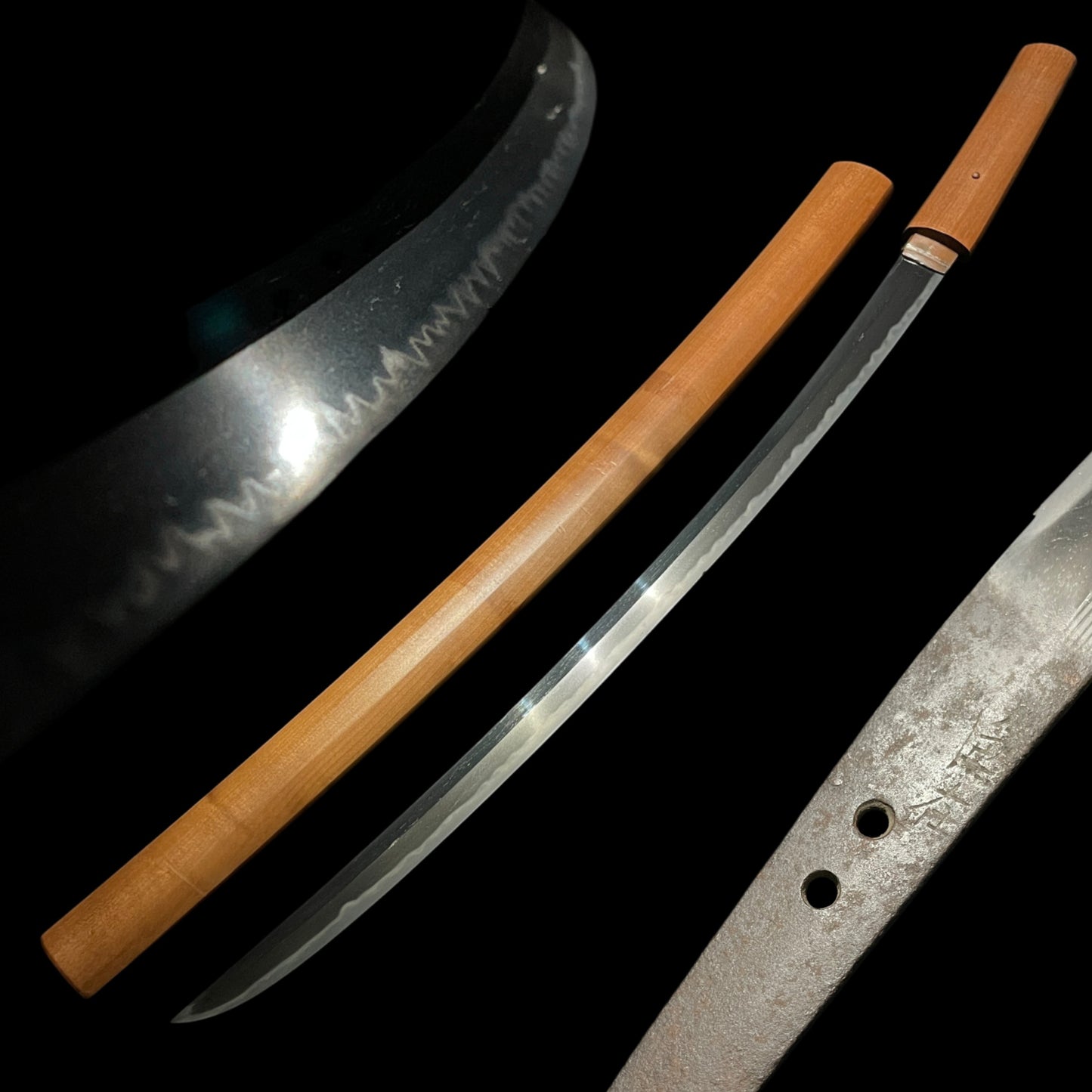 Long Shobuzukuri Wakizashi, Kaneari 兼在 signed, Muromachi period