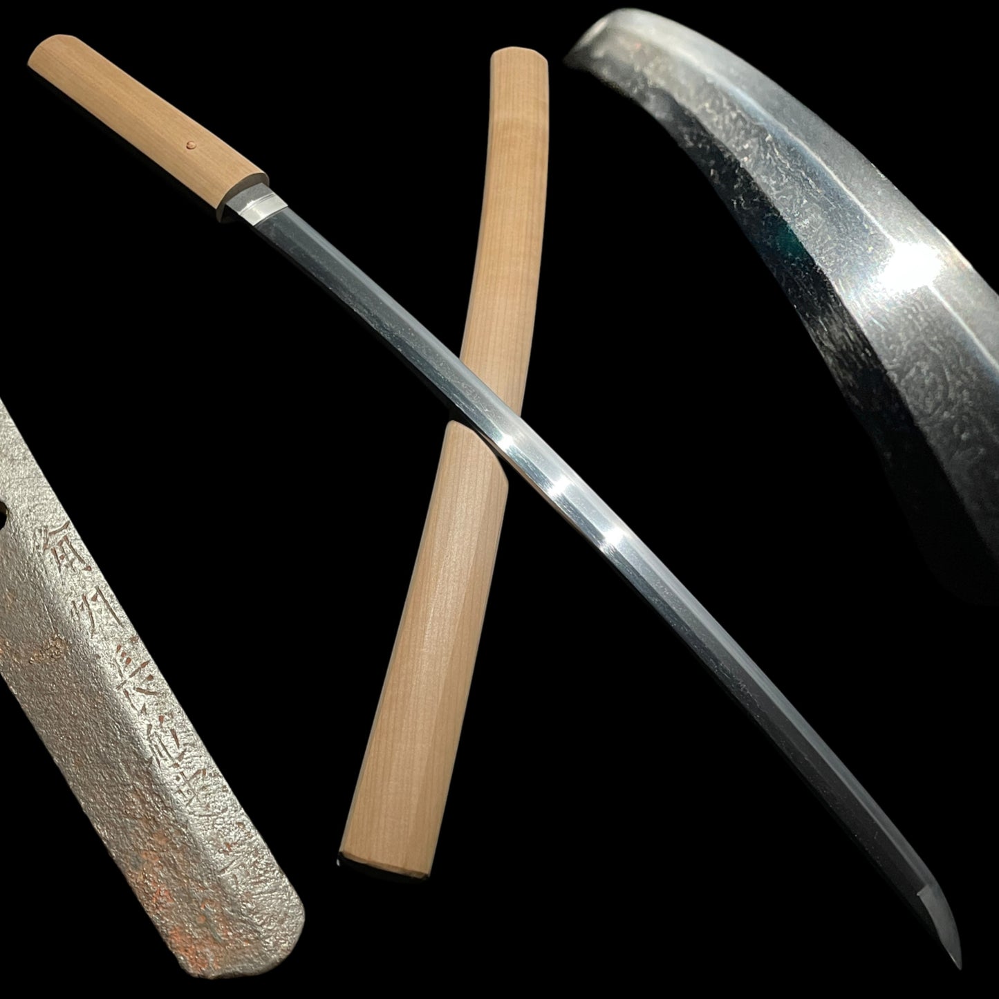 Bishuosafune Tadamitsu 備州長船忠光 signed Long Wakizashi, Late Muromachi period