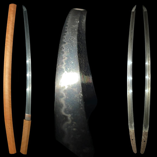 Gunome Hamon Long WAKIZASHI in Shirasaya, Edo period mumei