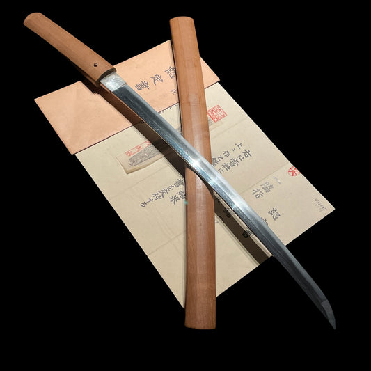 Kanezumi 兼住 WAKIZASHI, Early Edo period, Mino School, with Certificate