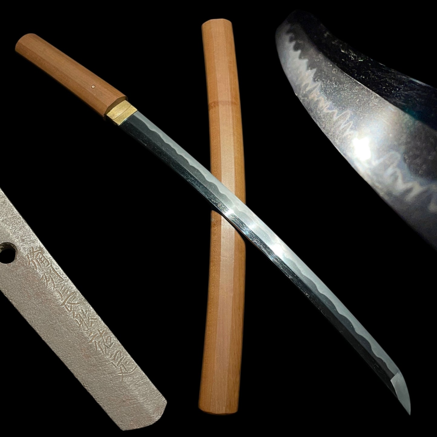 Bishuosafune Sukesada 備州長船祐定 signed Wakizashi, Wide Blade, Late Muromachi period