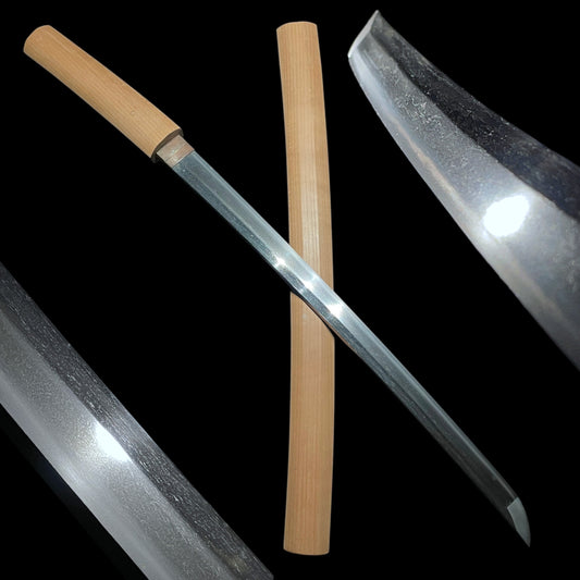 Konukahada 小糠肌 Wakizashi, Suguha 直刃, Edo period mumei