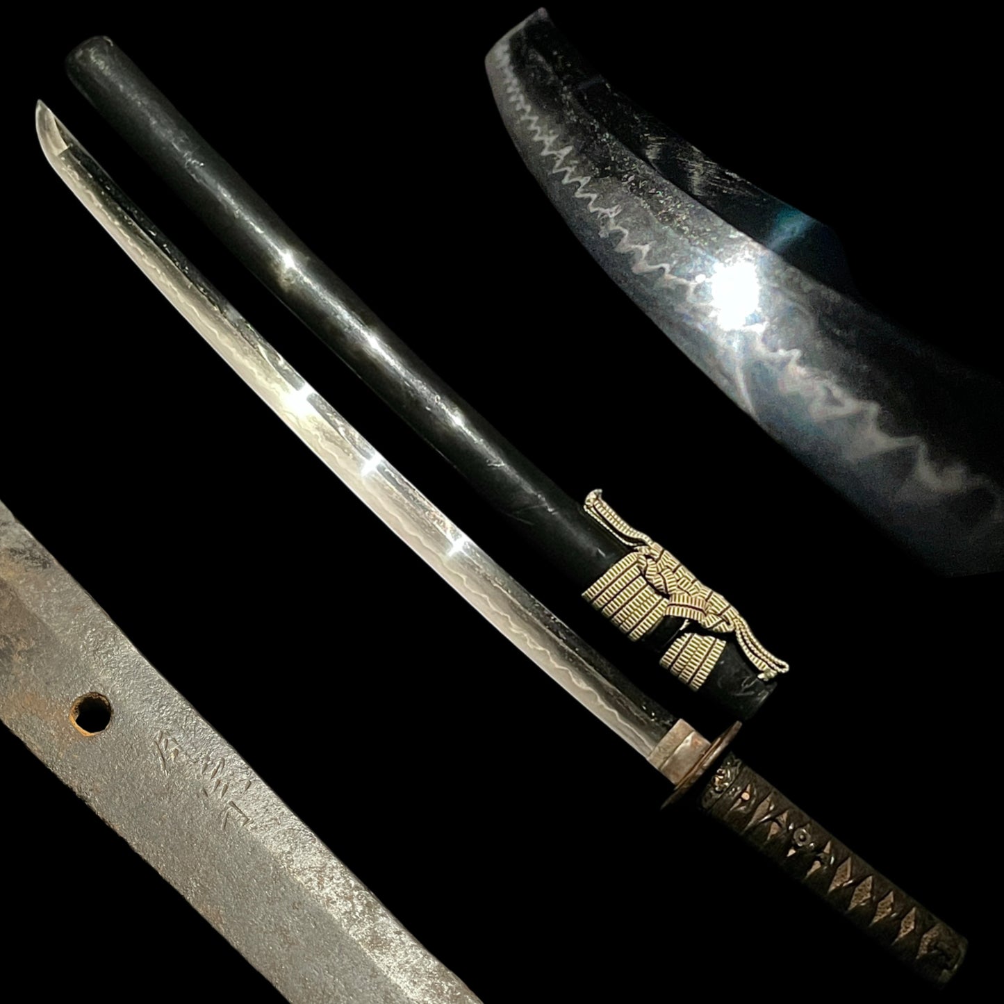 Sukemune 助宗 signed Long Wakizashi, Shakudo Pine needles Fuchikashira, Edo period