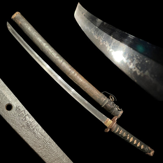 Short GUNTO for Crew 搭乗員用短寸軍刀,  Takadaju Yukinaga 高田住行長 signed