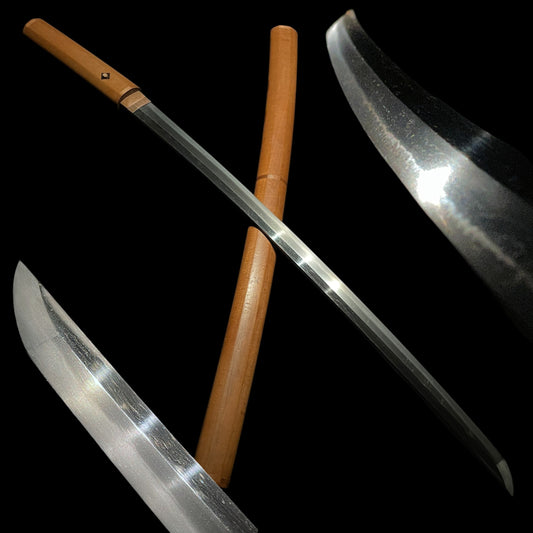 Long Wakizashi 59.8cm in Shirasaya, Early Edo period mumei