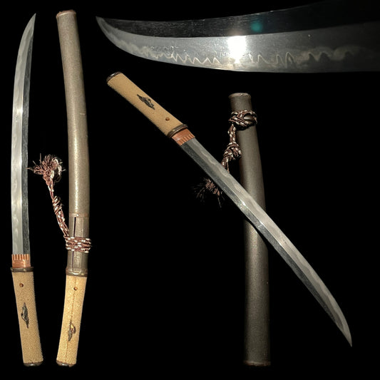 Aikuchi Wakizashi 合口拵, Shobu-Zukuri Rugged Blade, Petal Fittings, Edo period