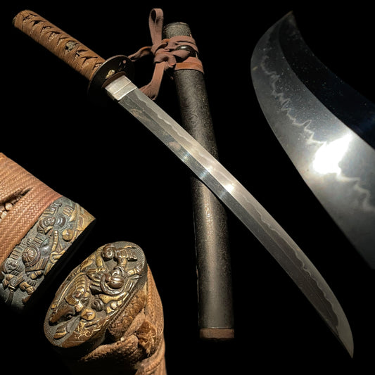 Shobuzukuri Wide Wakizashi, Osumizo Fujiwara Masahiro signed, with Shirasaya