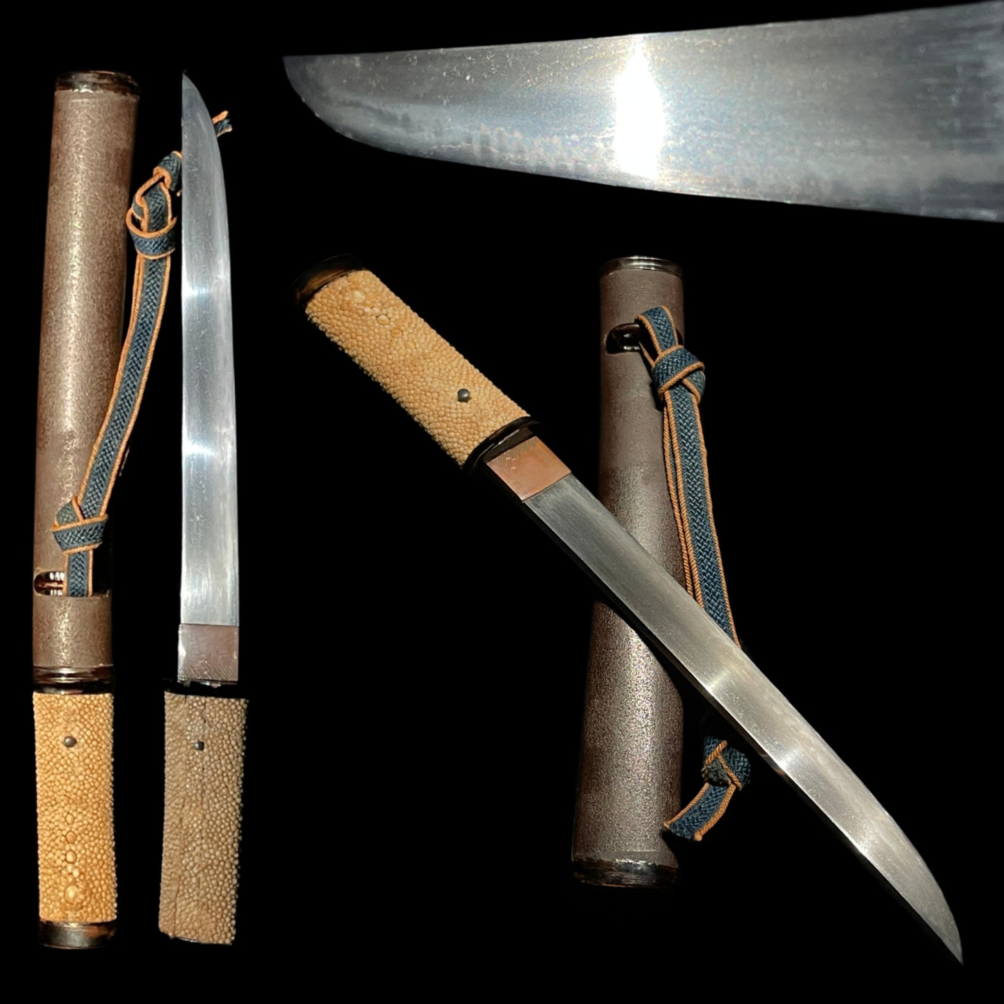 Aikuchi Koshirae TANTO, Edo period mumei, Choji Hamon