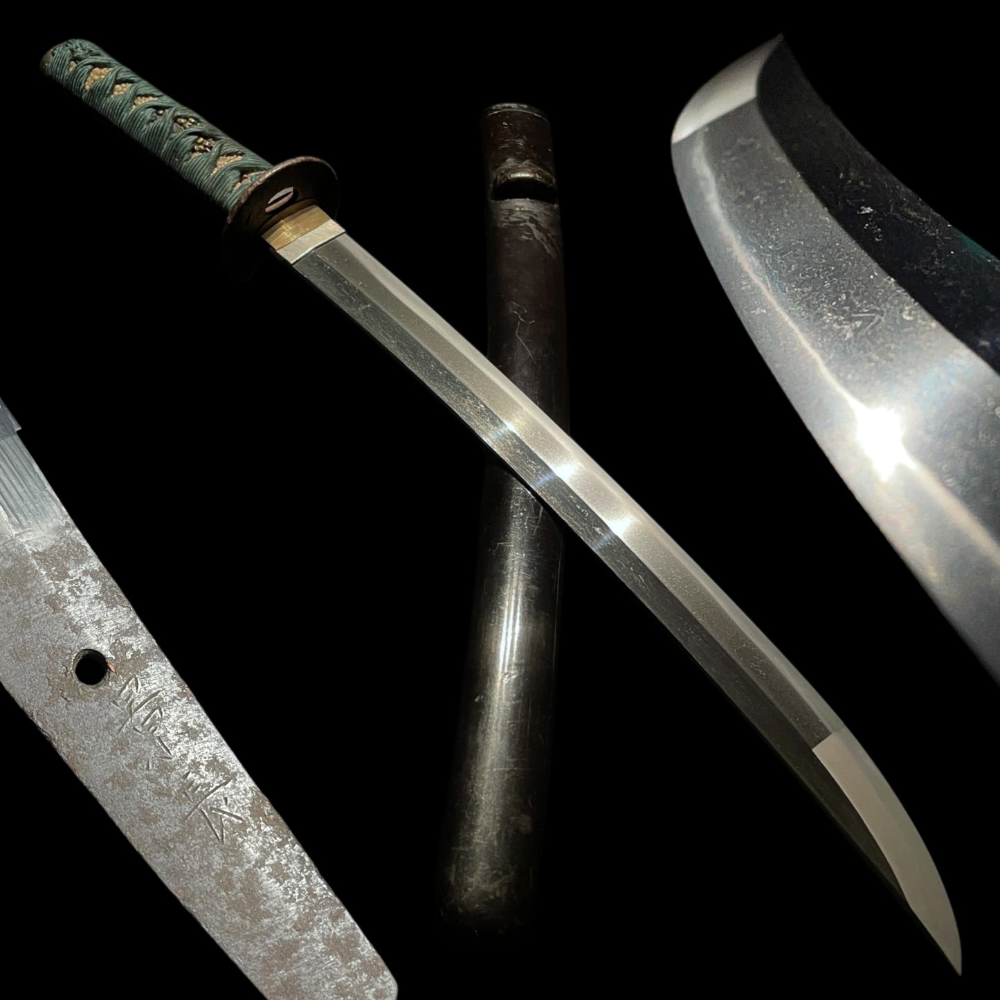 OOKISSAKI 大切先 Wakizashi, Kanenaga 兼長 signed, Wide Blade, Edo period
