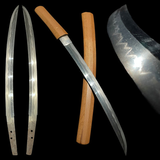 Shobuzukuri 菖蒲造り Wakizashi, Oonotare-Hamon, Edo period mumei