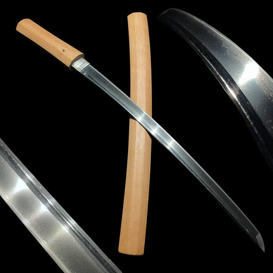 Bohi 棒樋, Suguha 直刃 Wakizashi in Shirasaya, Muromachi period mumei