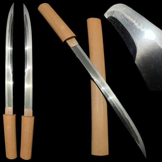 Unokubi-Zukuri 鵜首造 Sunnobi-Tanto 寸延短刀, Edo period mumei